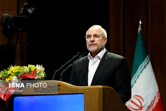 قالیباف: انقلاب اسلامی بر مبنای باورها و ایده‌های امام(ره) شکل گرفت