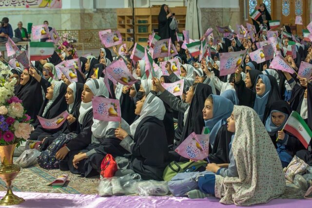 جشن «خواهر برادری» با حضور بیش از ۱۵۰۰ دانشآموز برگزار شد+ تصاویر