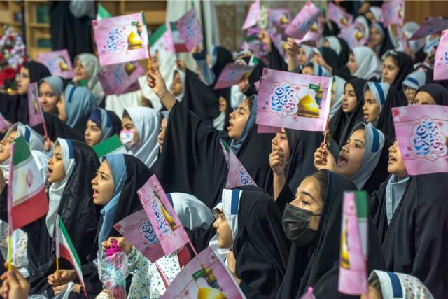 جشن «خواهر برادری» با حضور بیش از ۱۵۰۰ دانشآموز برگزار شد+ تصاویر