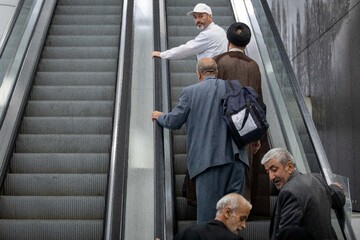 بدرقه نخستین گروه از زائران حج ۱۴۰۴