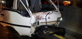 ۲ کشته و ۲ مصدوم در برخورد ون با موتورسیکلت  در بزرگراه امام علی (ع)