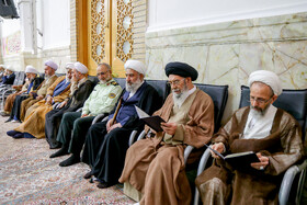 مراسم یادبود جانباختگان بندر شهید رجایی در حرم حضرت معصومه(س)