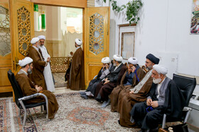 مراسم یادبود جانباختگان بندر شهید رجایی در حرم حضرت معصومه(س)