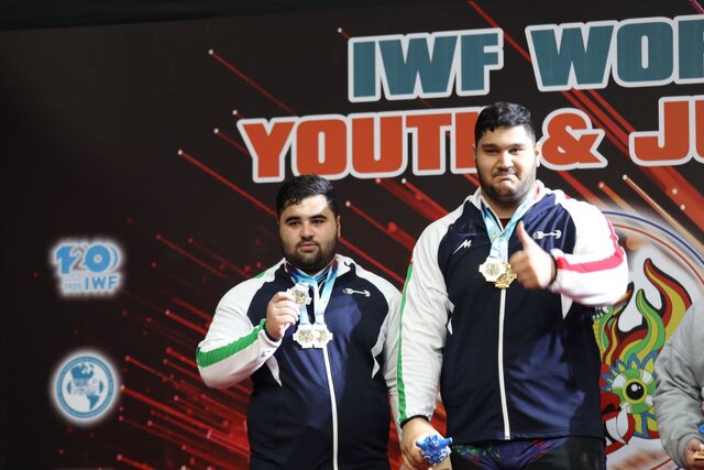 قویترین وزنهبردار جوان جهان: حرکت دستم کنایه به داوران بود/ کیف میکنم کنار سهراب مرادیام