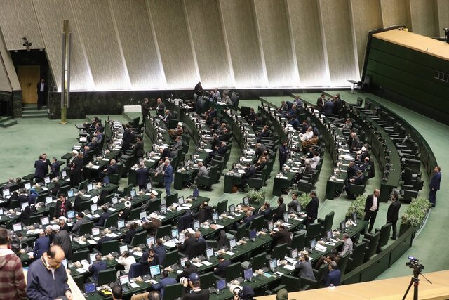 غافلگیری تلآویو از اقدام جدید ترامپ/احتمال قریبالوقوع درگیری در منطقه/تصمیم تازه برای تیم اقتصادی دولت