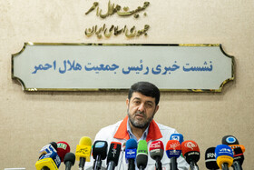  پیرحسین کولیوند، رییس جمعیت هلال احمر