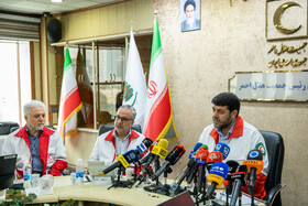 نشست خبری  پیرحسین کولیوند، رییس جمعیت هلال احمر