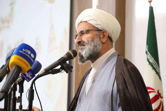 گره‌گشایی از امور مردم ذخیره‌ای برای روز قیامت است