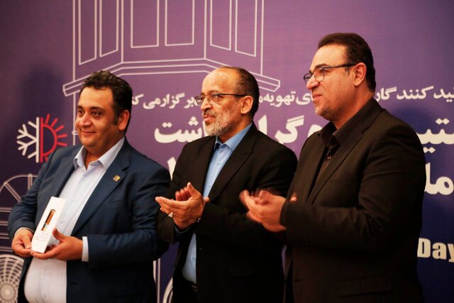 اعلام آمادگی برای تصویب قوانین استانداردسازی تهویه مطبوع/ ظرفیت سرمایهگذاریهای کلان را داریم