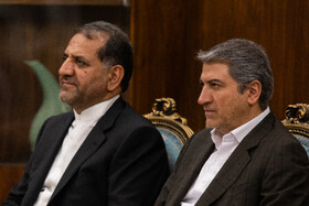 دیدار «دلیر جمعه» وزیر انرژی تاجیکستان با محمدرضا عارف، معاون اول رئیس جمهور