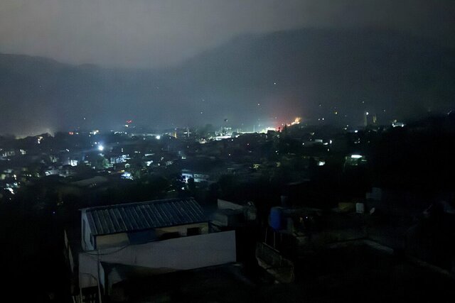 تصویر آرشیوی حمله موشکی هند به پاکستان