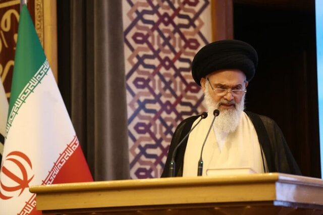 نقش شیخ عبدالکریم حائری در تشکیل حوزه کمتر از تاسیس انقلاب اسلامی نیست