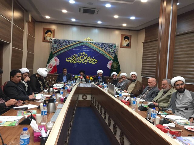 آیت الله دینپرور: دهه امامت و ولایت مساله تشریفاتی و تبلیغاتی نیست  آیت الله دینپرور: دهه امامت و ولایت مساله تشریفاتی و تبلیغاتی نیست