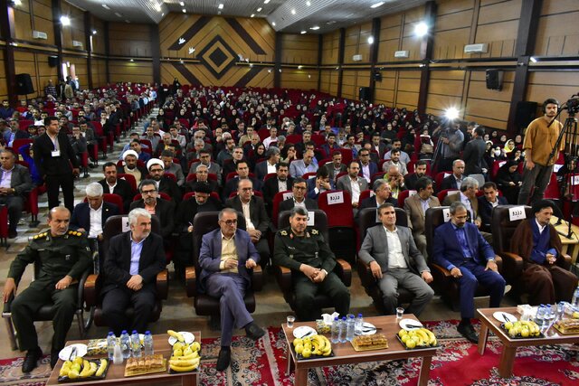 مراسم گرامیداشت مقام معلم در یاسوج برگزار شد