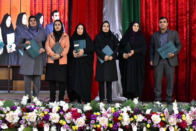 مراسم گرامیداشت مقام معلم در یاسوج برگزار شد