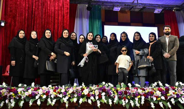 مراسم گرامیداشت مقام معلم در یاسوج برگزار شد