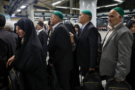 بدرقه نخستین گروه از زائران حج ۱۴۰۴ - مشهد