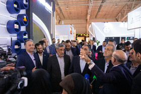 بازدید مسعود پزشکیان، رئیس‌جمهور از بیست‌ونهمین نمایشگاه بین‌المللی نفت، گاز، پالایش و پتروشیمی