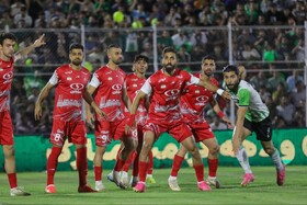 ویدیو/ عجیب‌ترین جیمی جامپ تاریخ لیگ برتر؛ نادیده گرفتن پرسپولیسی‌ها برای سلفی با ابرقویی‌نژاد