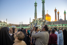 شب میلاد امام رضا(ع) در حرم حضرت فاطمه معصومه(س)