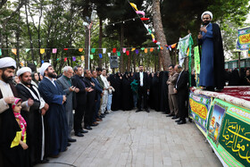 سخنرانی حجت الاسلام پورثانی از خادمان بارگاه ملکوتی امام رضا (ع) در مراسم استقبال از خادمین و پرچم متبرک حرم مطهر حضرت امام رضا(ع) در اهر