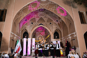 آیین ملی گل غلتان کاشان