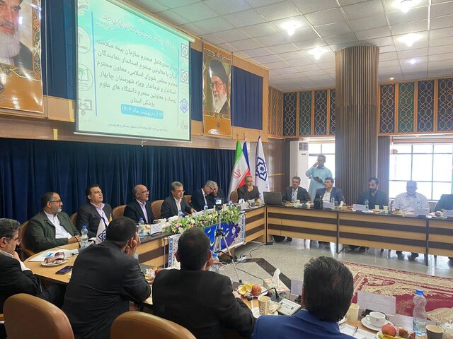 کاهش هزینه‌های درمان از اولویت‌های بیمه سلامت/هیچ ایرانی نباید بدون بیمه باشد