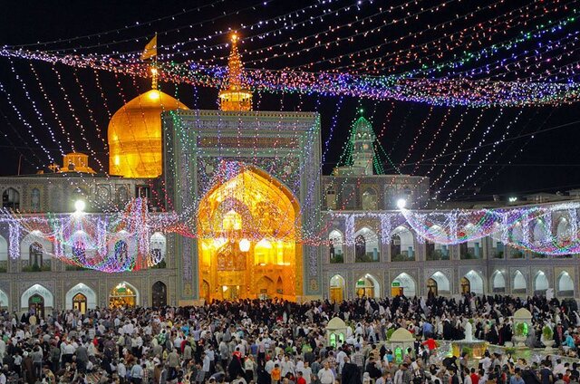 در بهشت امام رضا(ع)، هر اتفاق کوچکی یک دنیا داستان دارد
