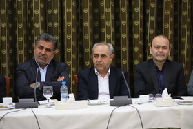 برگزاری نشست هم‌اندیشی اعضای کمیسیون اجتماعی مجلس با روسای تشکل‌های کارگری و بازنشستگی آذربایجان‌شرقی