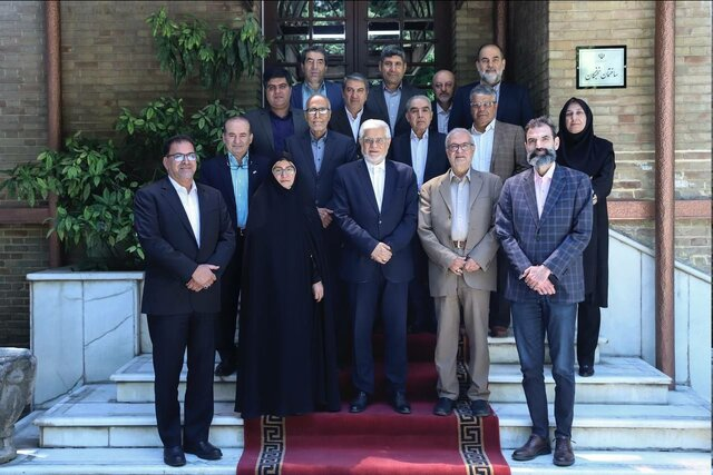 بسته خبری ایران اکونومیست از اخبار دولت در ۲۴ ساعت گذشته