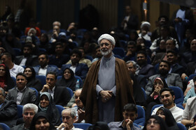 حضور حجت الاسلام مظفر سالاری، نویسنده کتاب جزیرهی گمشده من در مراسم اختتامیه بیست و یکمین جشنواره بین المللی امام رضا (ع)