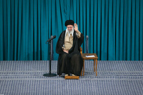 دیدار هزاران نفر از کارگران سراسر کشور با رهبر انقلاب
