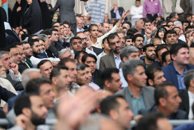 دیدار هزاران نفر از کارگران سراسر کشور با رهبر انقلاب