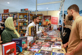خبرهایی از نمایشگاه کتاب تهران