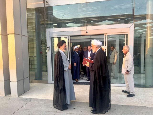 نماینده ولی فقیه در امور حج و زیارت به عربستان رفت