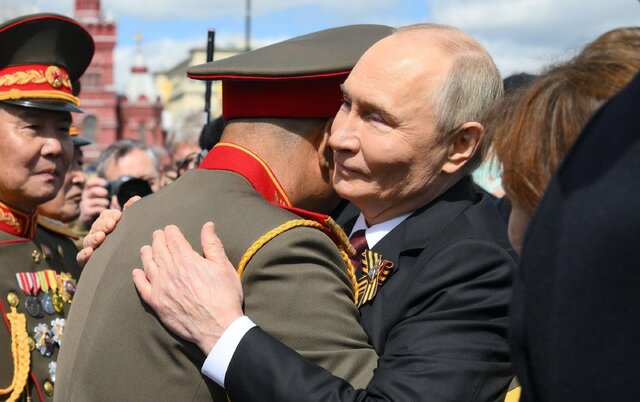 کیم جونگ اون به سفارت روسیه و ژنرالهایش به دیدن پوتین رفتند