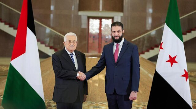 جولانی و محمود عباس گزارش رسانه آمریکایی از تلاش سوریه و لبنان برای سرکوب گروههای فلسطینی