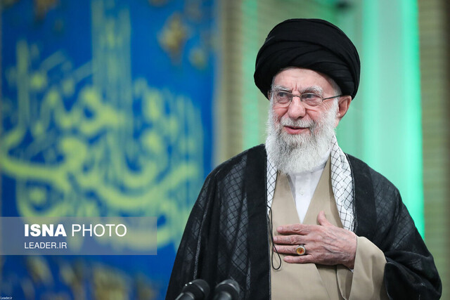 جمعی از معلمان کشور تا ساعتی دیگر با رهبر انقلاب دیدار می‌کنند