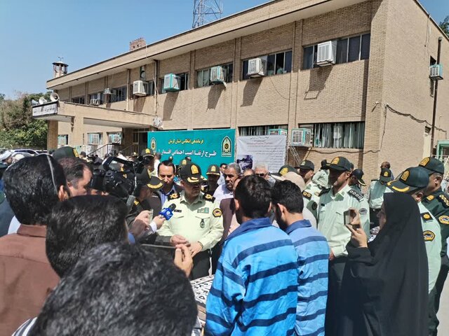 فرمانده انتظامی: جای مجرمان در استان کرمان نیست/ تشدید کنترل سابقه‌دارها