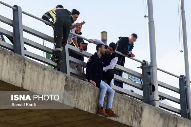 پلیس کرج مانع خودکشی یک نفر شد