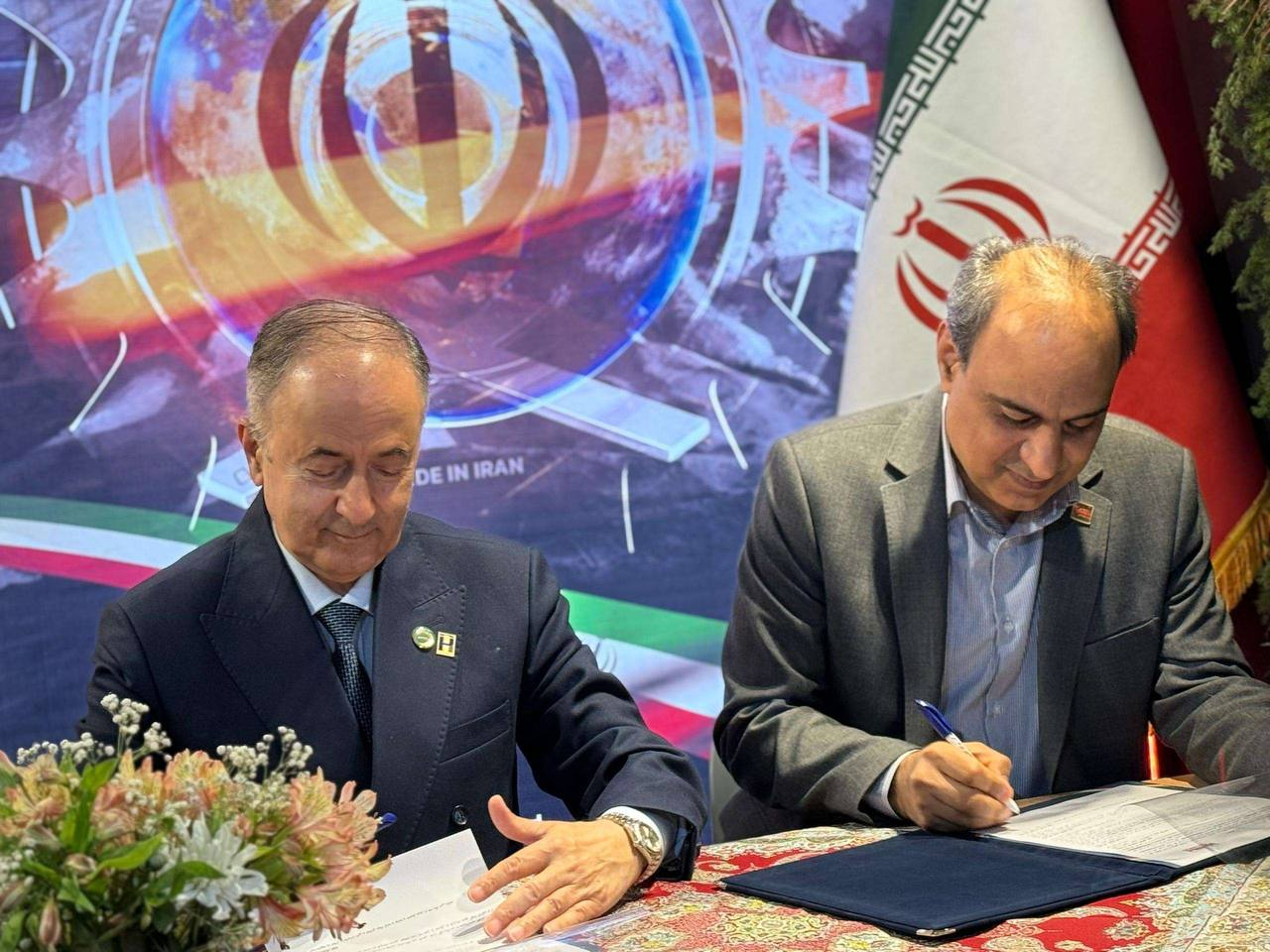 امضای تفاهم‌نامه‌های ۵ هزار میلیاردی فولاد اکسین؛گامی بلند در مسیر خودکفایی صنعتی ایران