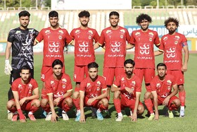 جام قهرمانی لیگ برتر فوتبال امیدهای کشور بر دستان بازیکنان فولاد خوزستان