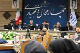 نشست خبری استاندار چهارمحال و بختیاری