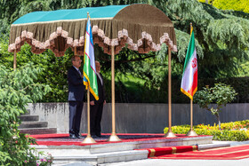 مراسم استقبال رسمی محمدرضا عارف، معاون اول رئیس جمهور از عبدالله نعمتویچ عارفوف، نخست وزیر ازبکستان