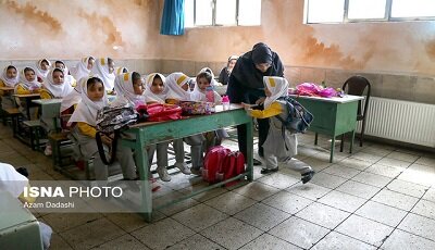 تدوین سند توسعه فضاهای آموزشی در قالب توسعه سواحل مکران یک ضرورت است