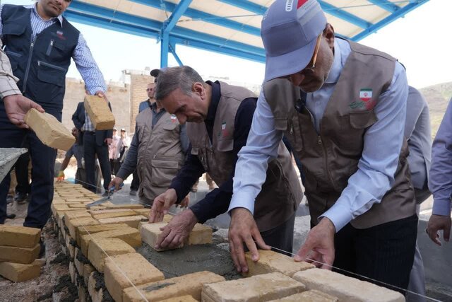 همه مدارس سنگی و کانکسی کرمانشاه تا مهر ایمن‌سازی می‌شود