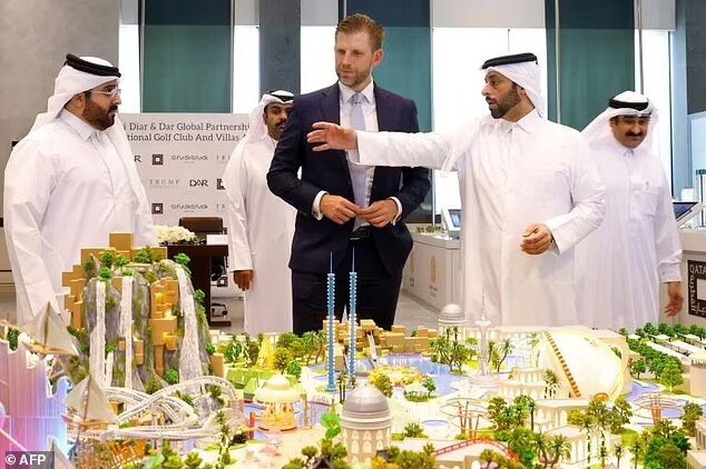 اریک ترامپ در دوحه امپراتوری خلیجفارس ترامپ؛ ثروت، قدرت، سلاح و نفوذ درهمتنیده