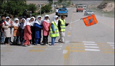 ایمن سازی ۱۰۰ باب مدرسه حاشیه راه‌های سیستان و بلوچستان