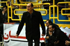 خارجی‌های لیگ بسکتبال ارزان و بی‌کیفیت‌ بودند/ در فینال اکسیژن برای نفس کشیدن کم بود