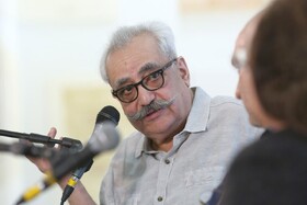 فرزاد موتمن: ساخت فیلم ژانر در تهران دشوار است